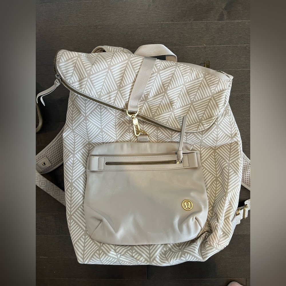 Lululemon herringbone and gold backpack